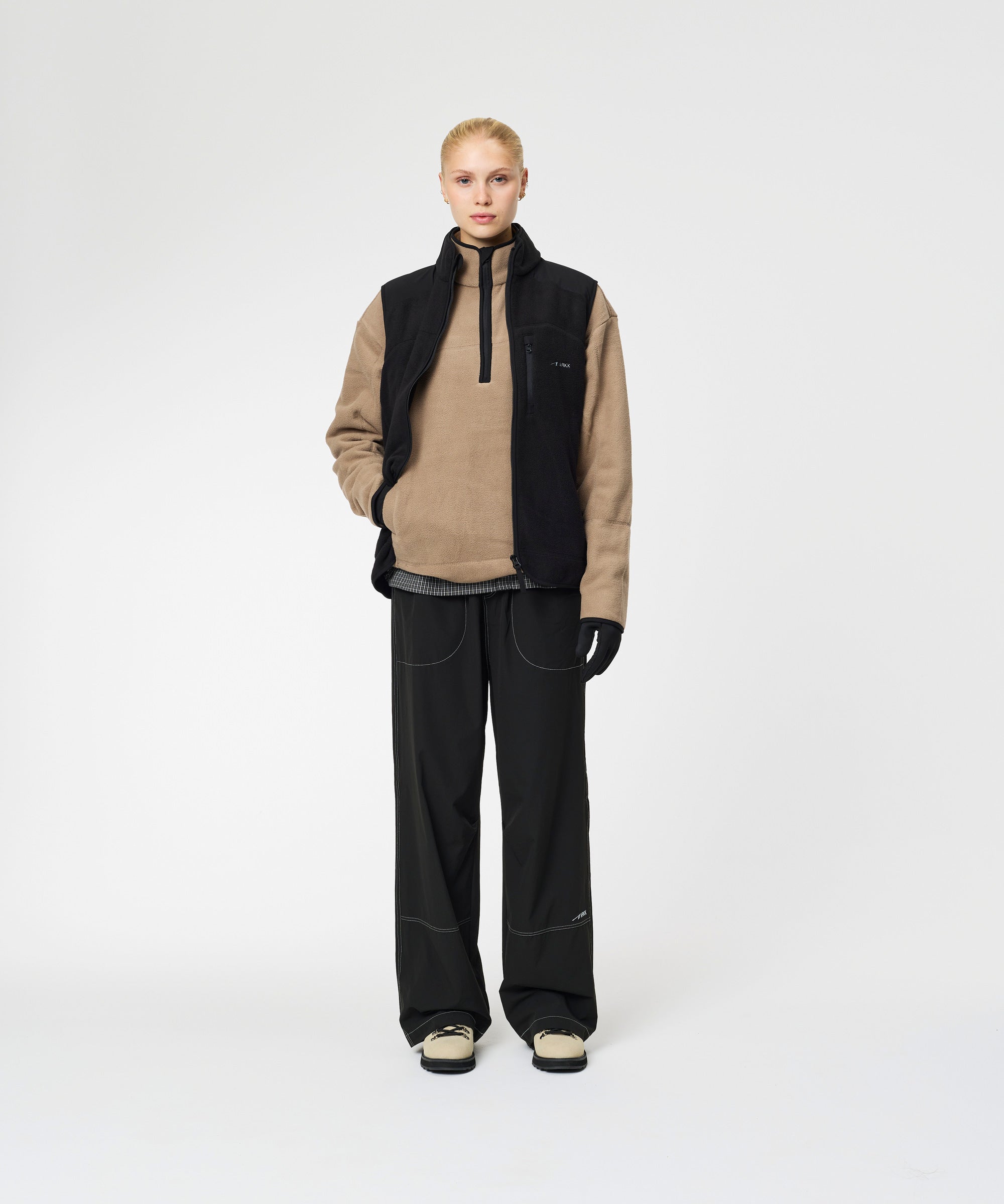 ARKK Apparel Elda Fleece Quarter Zip | Taupe Jacket