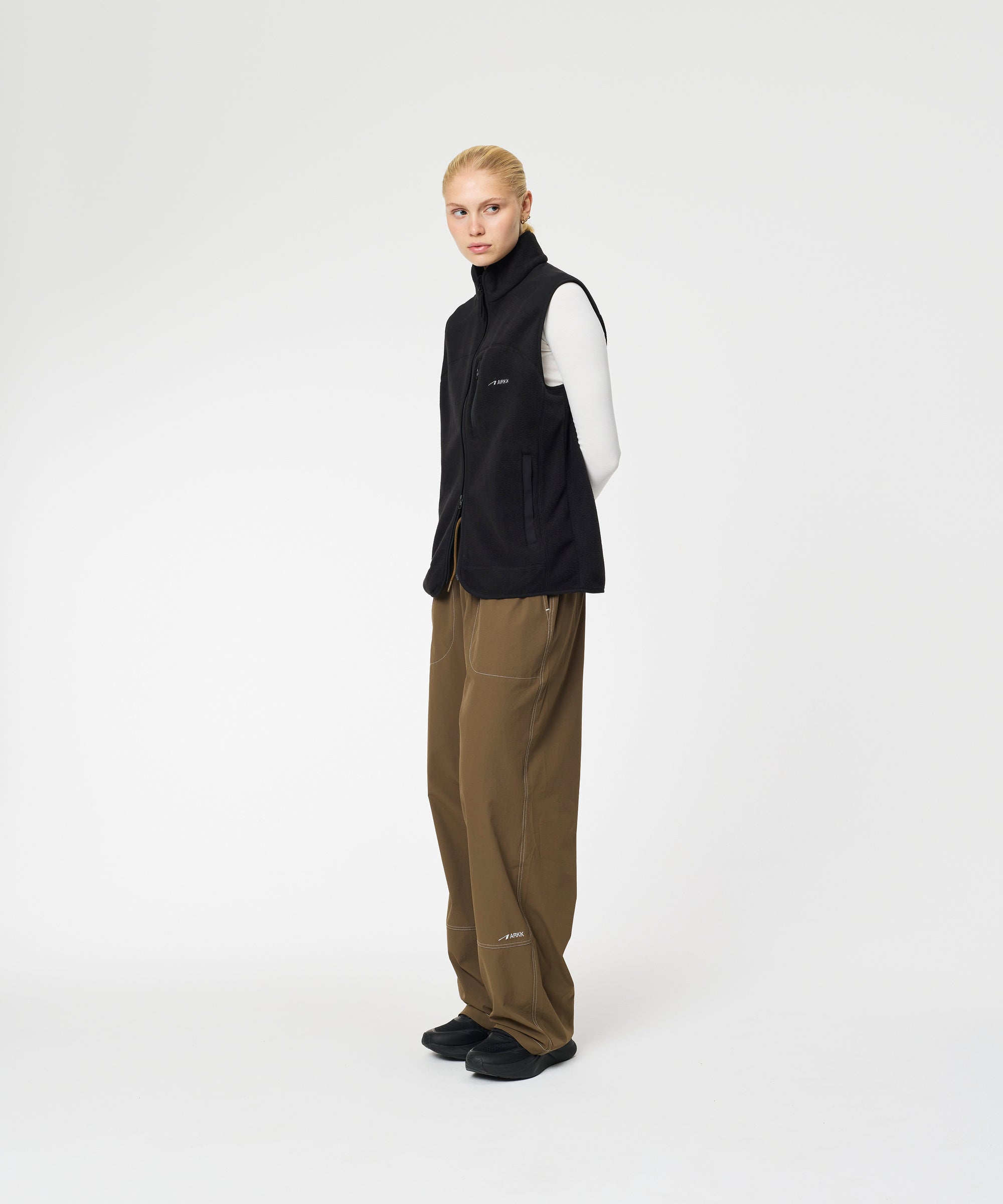 ARKK Apparel Elda Fleece Vest | Black Vest