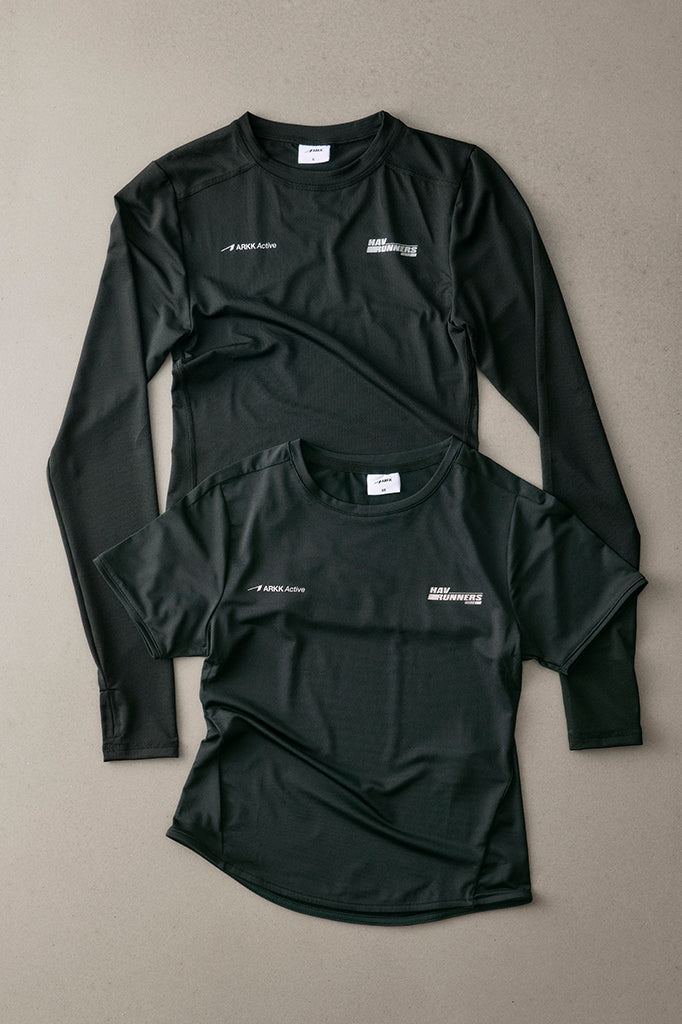 ARKK Apparel Hav Runner LS Tee | Black - Women T-Shirt