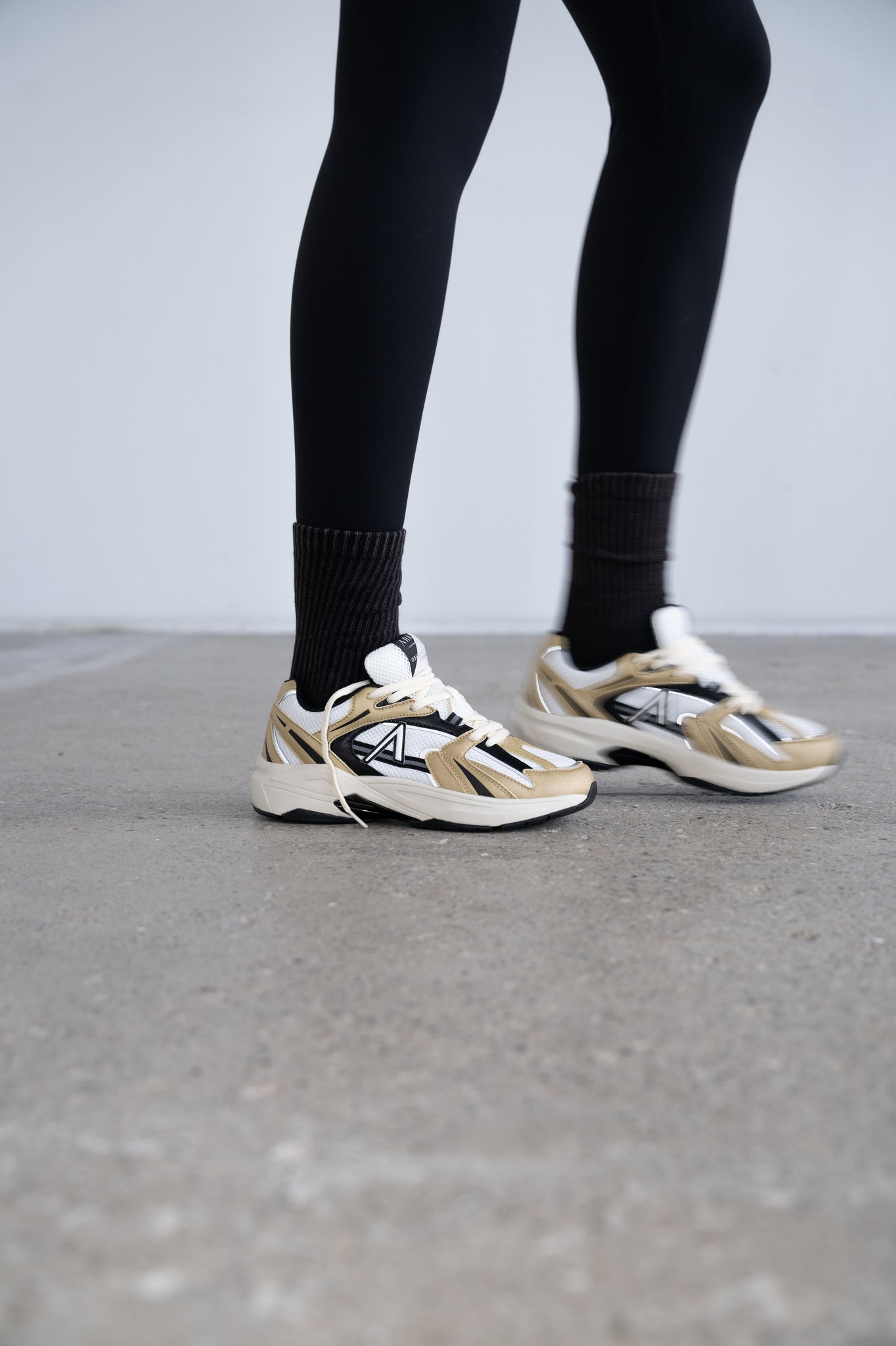 ARKK Essential Line Oserra | Gold Black | Men Oserra