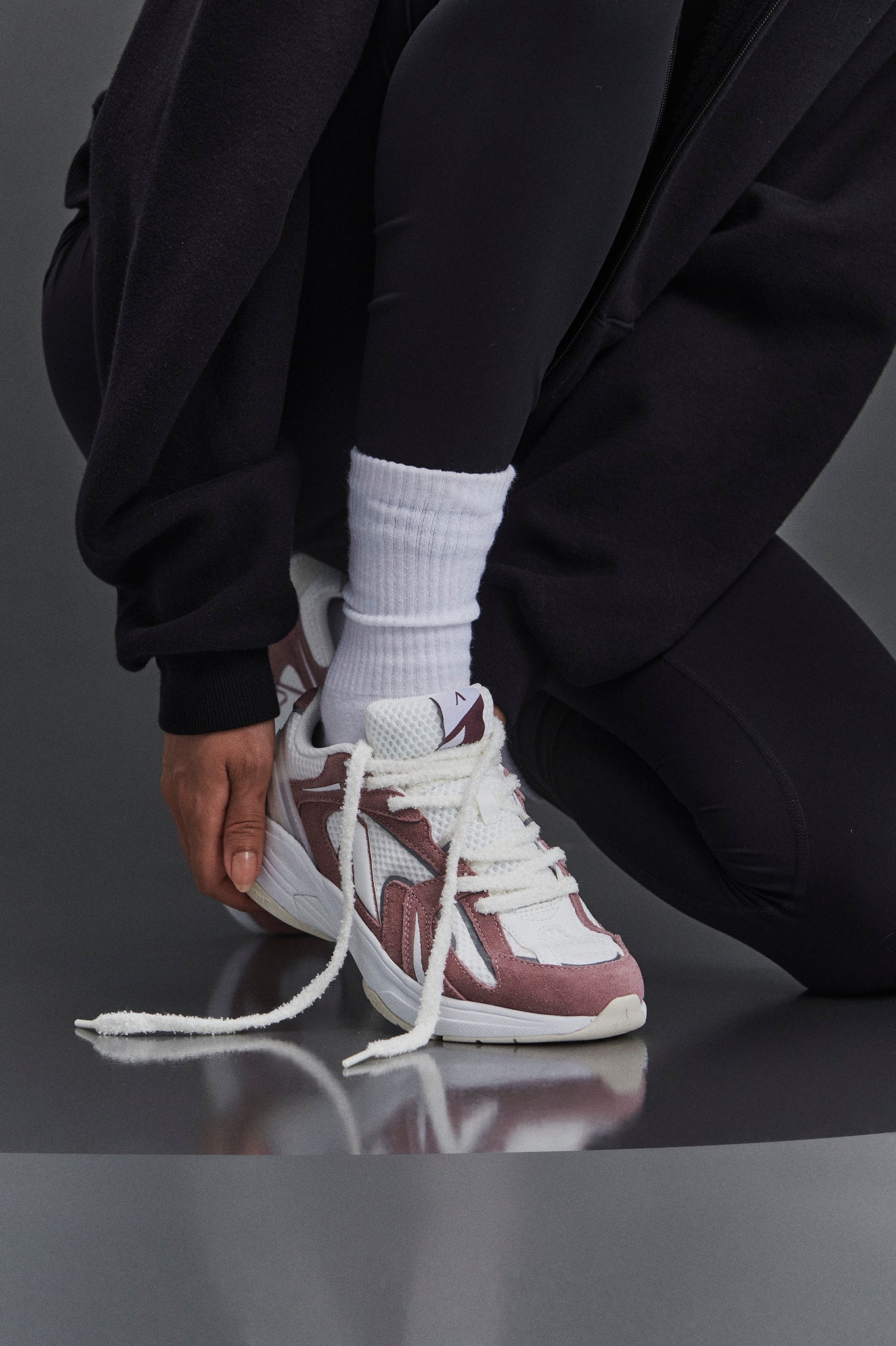 ARKK Essential Line Oserra | Grape White | Women Oserra