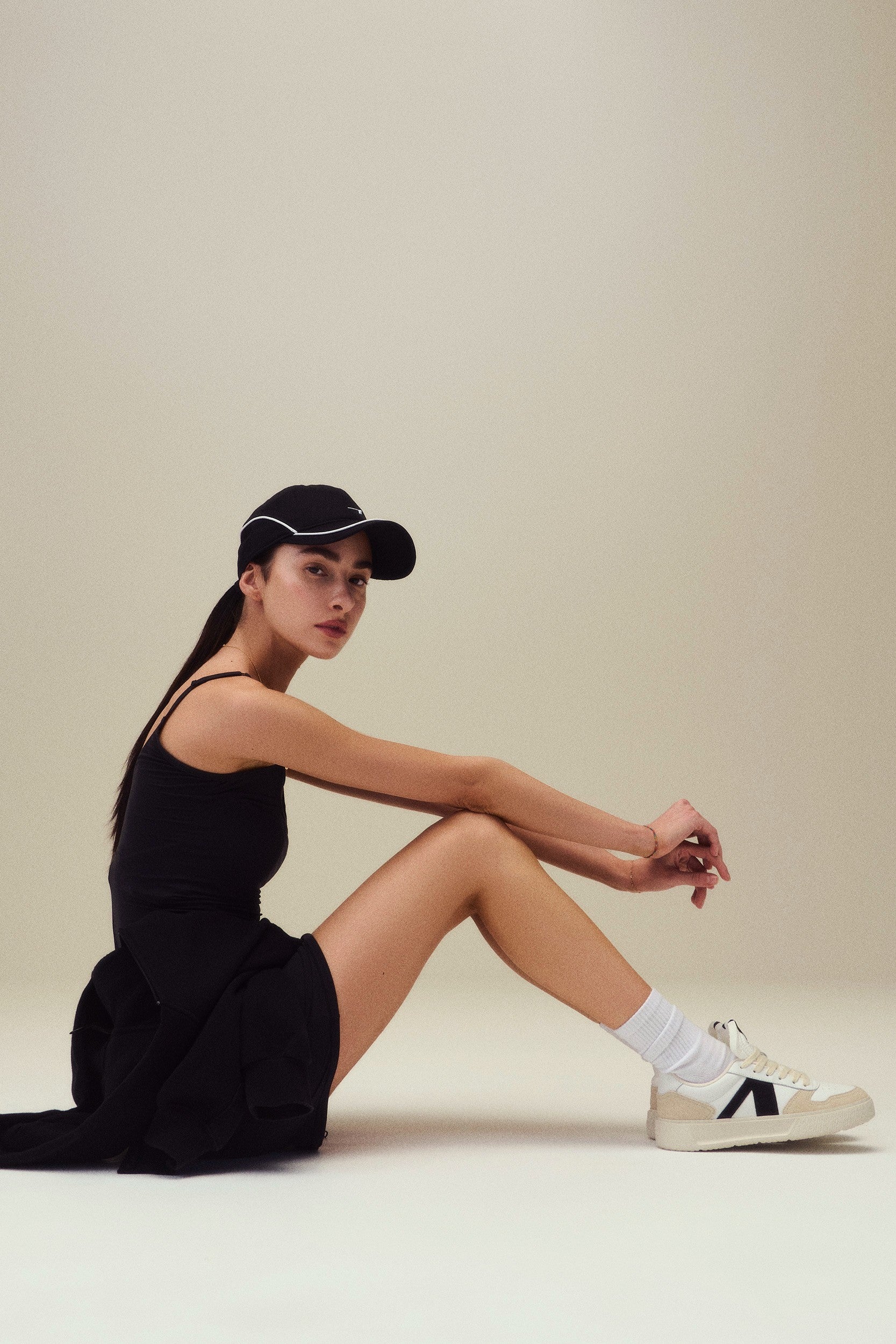 ARKK NOS Uncover | White Black Uncover